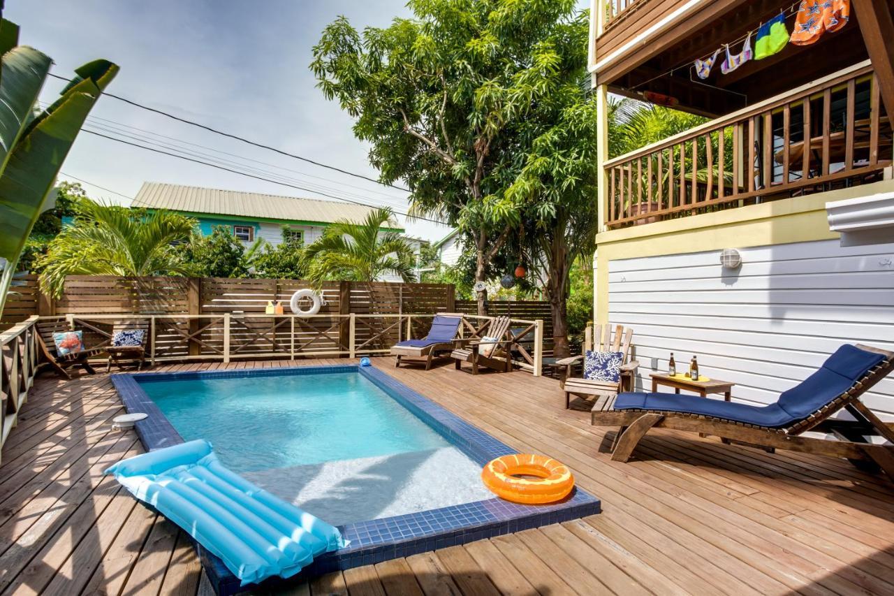 Driftwood Gardens Guesthouse Placencia Eksteriør bilde